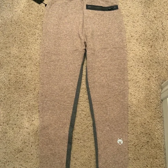 Greyson joggers. Size M.